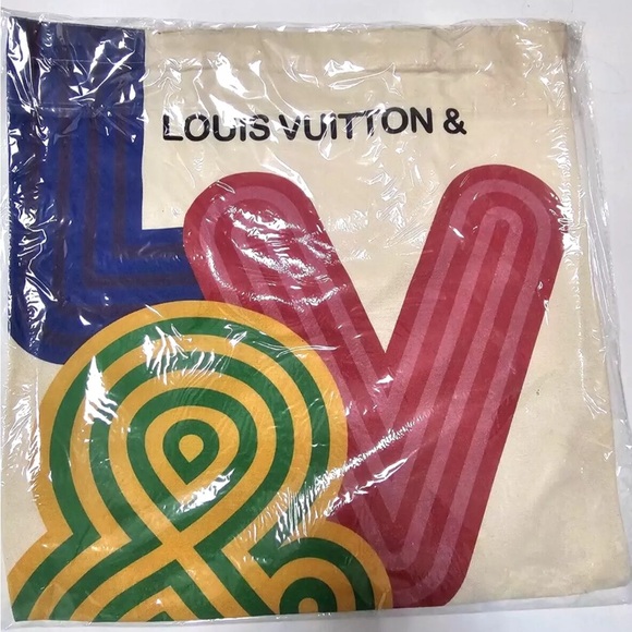 Louis Vuitton Cloth Canvas Handbag - Picture 4 of 7